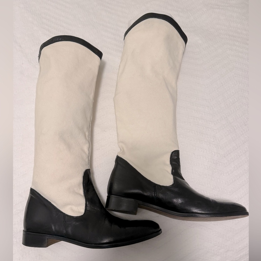 Pertini Black & white, soft leather & canvas. Made in Spain